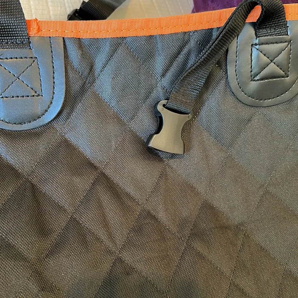 NWOT Active Pets Car Seat Protector